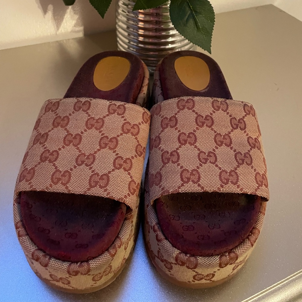 Gucci platfrom slides